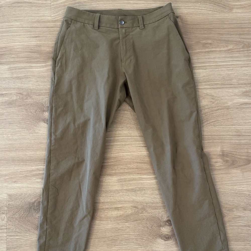 Lululemon ABC Slim-Fit Trouser  31 Waist 30L Versa Twill in Artifact